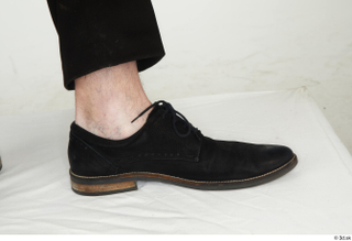 Steve Q black oxford shoes foot 0009.jpg